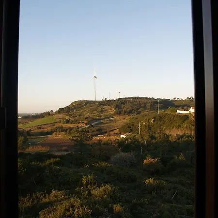 The Windhouse Holiday home Sao Bartolomeu dos Galegos e Moledo